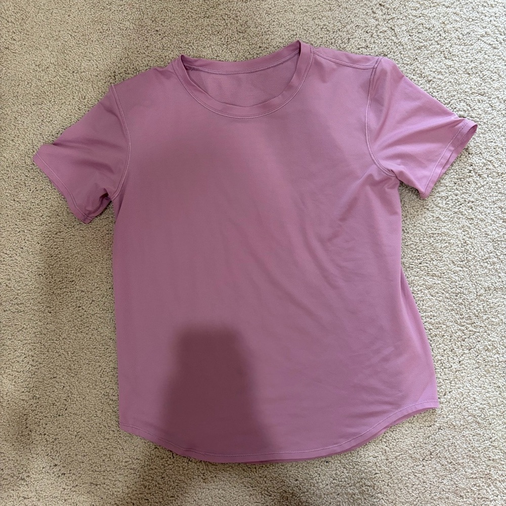lululemon athletica Short Sleeve Tee in Mauve